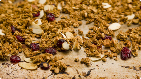 Almond Granola with dōTERRA Cinnamon