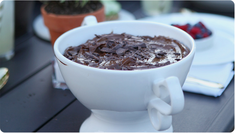 Chocolate Avocado Mousse with dōTERRA Peppermint