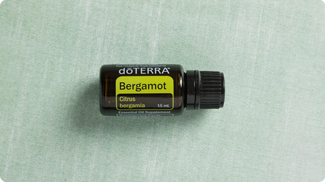 Uplifting, Relaxing, and Confident Feelings with dōTERRA Oils