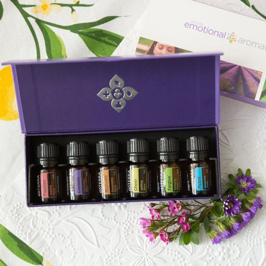 dōTERRA Emotional Aromatherapy 6本セット Amazon.com: doTERRA - Emotional Aromatherapy System Kit - 6